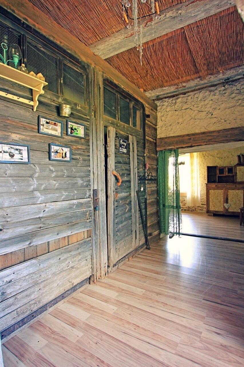B&B Rando & Kaerdi Juures Oue Lyuganuse Exteriör bild